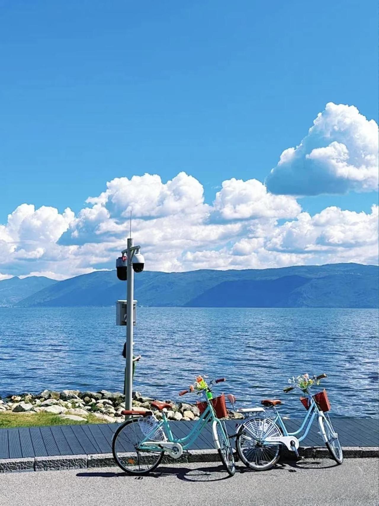 Dali Nest Secret Garden Lake View Inn Dış mekan fotoğraf