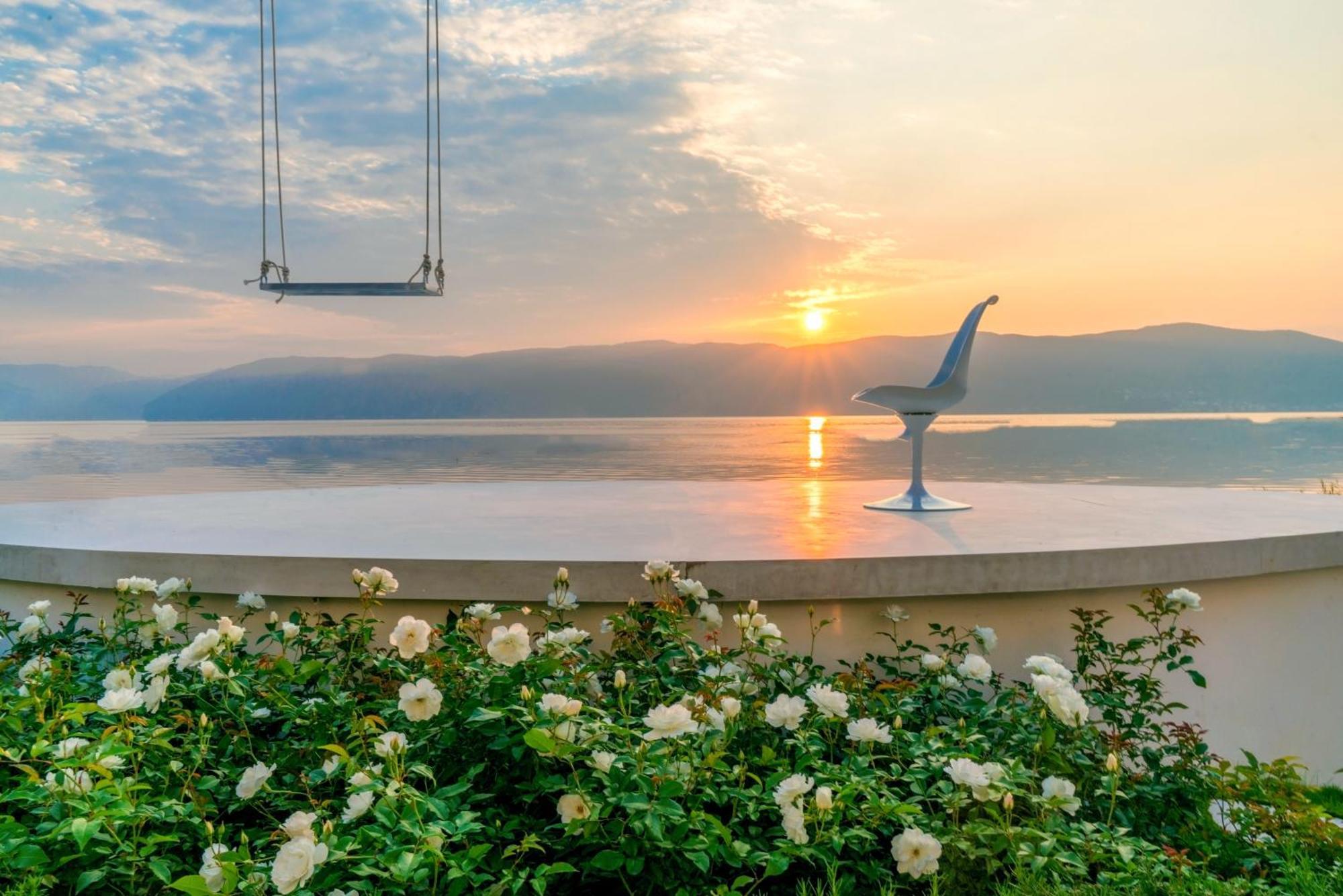 Dali Nest Secret Garden Lake View Inn Dış mekan fotoğraf