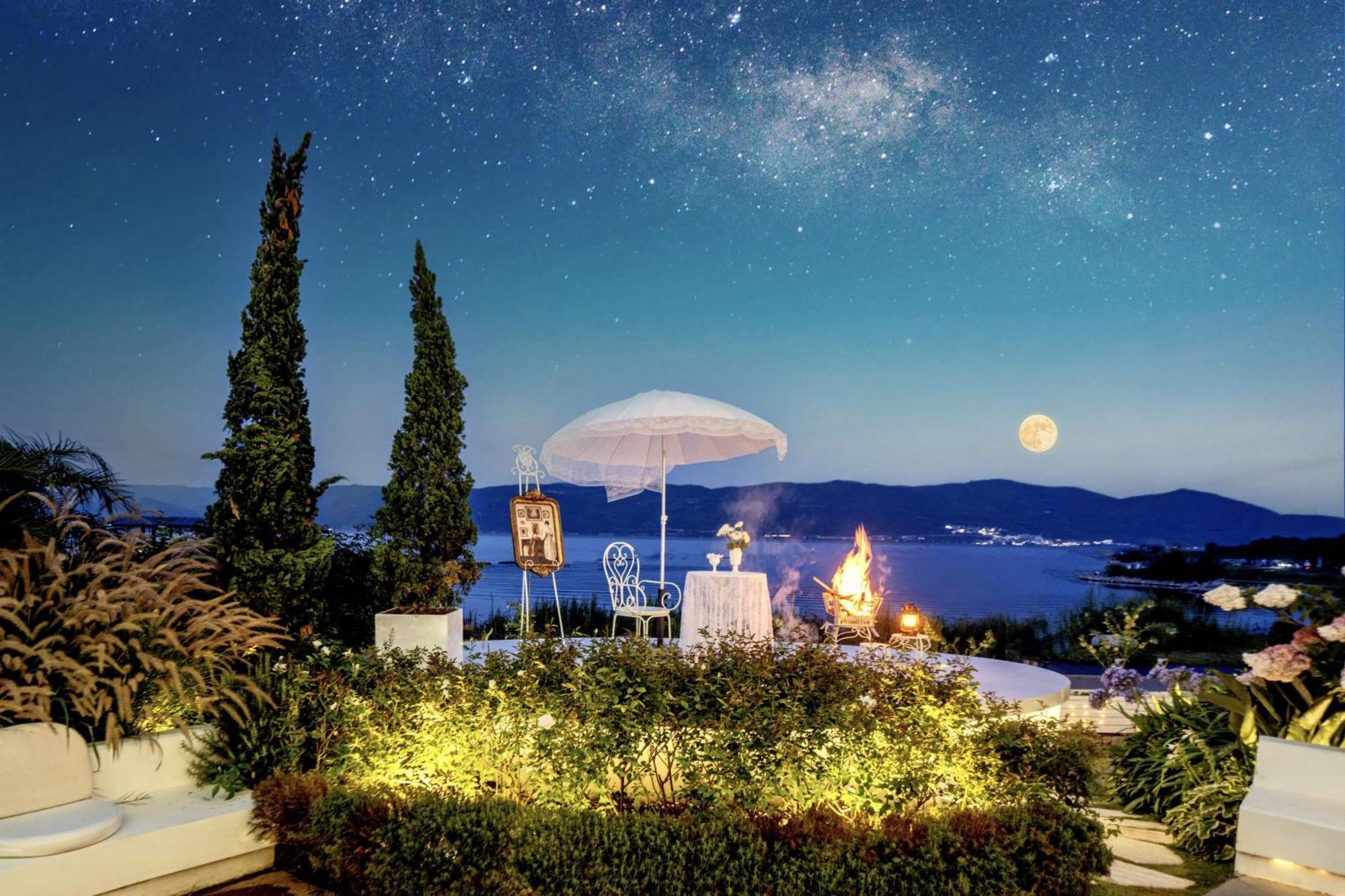 Dali Nest Secret Garden Lake View Inn Dış mekan fotoğraf